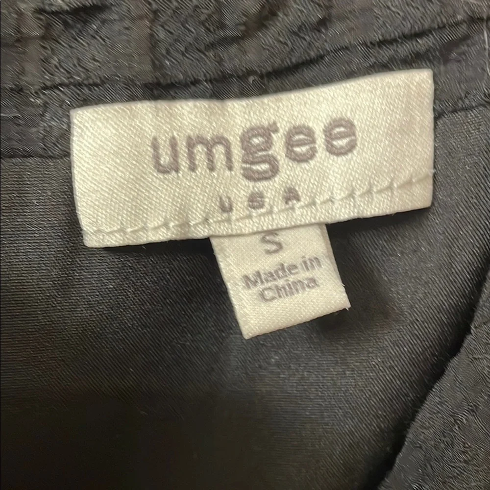 Umgee Black Dress with Cream Accents - Picture 2 of 4